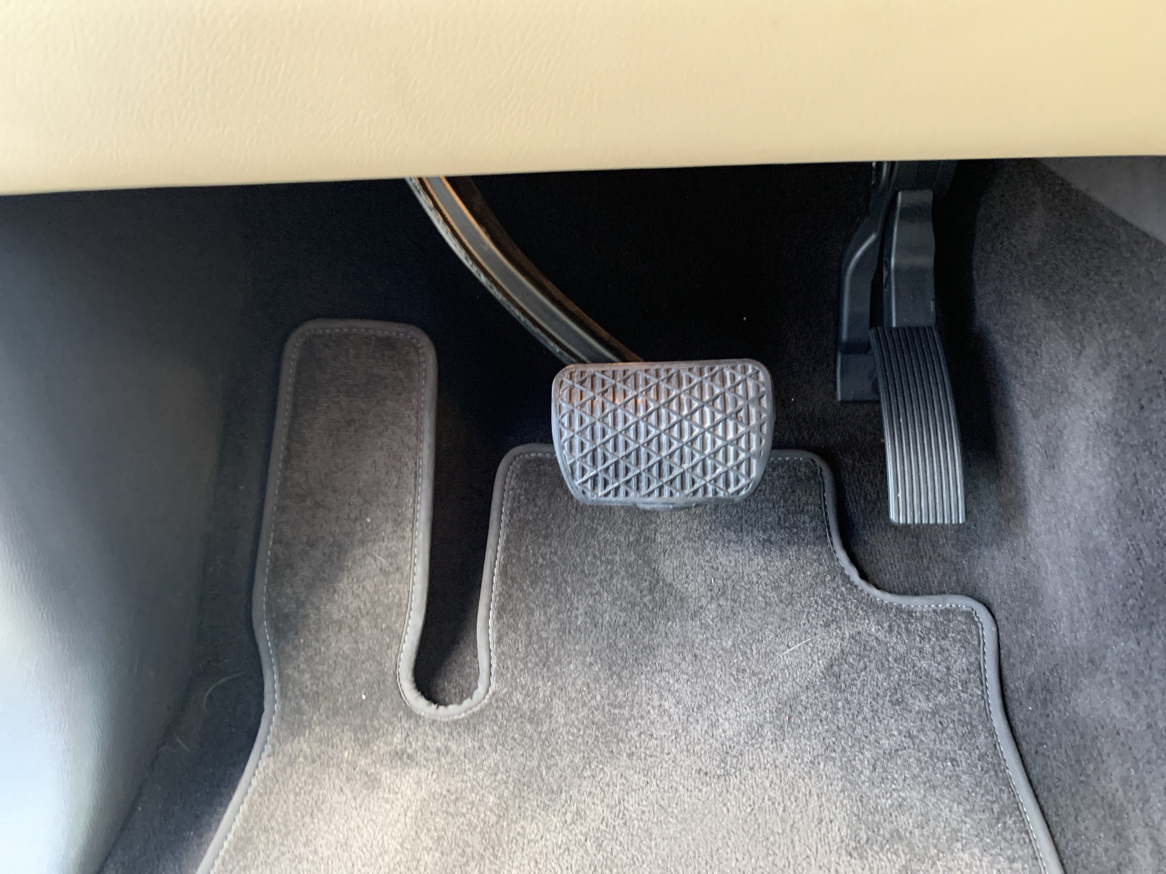 Used 2018 Mercedes-Benz GLE 350 4MATIC image 17