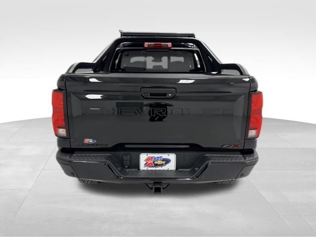 Certified 2025 Chevrolet Colorado ZR2 w/ Midnight Edition image 4