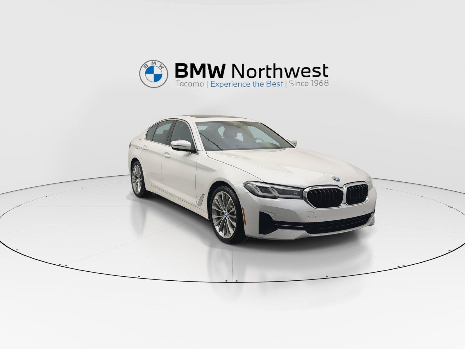 Used 2023 BMW 530i xDrive w/ Convenience Package AWD/4WD image 7