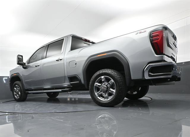 Used 2025 GMC Sierra 2500 SLT w/ SLT Premium Package image 33