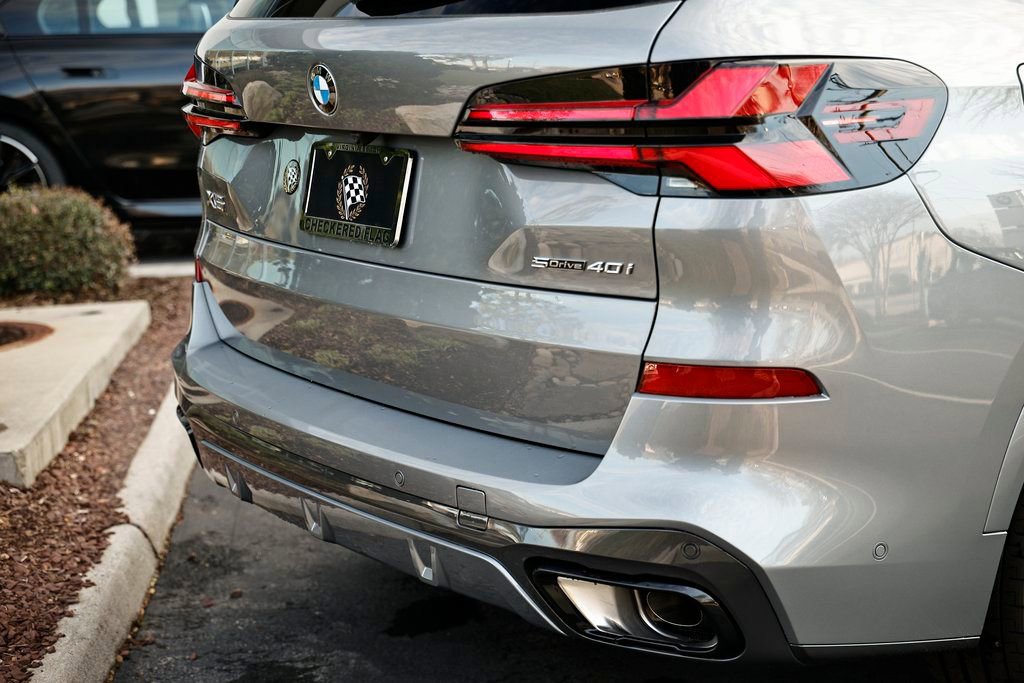New 2026 BMW X5 sDrive40i w/ M Sport Package image 9