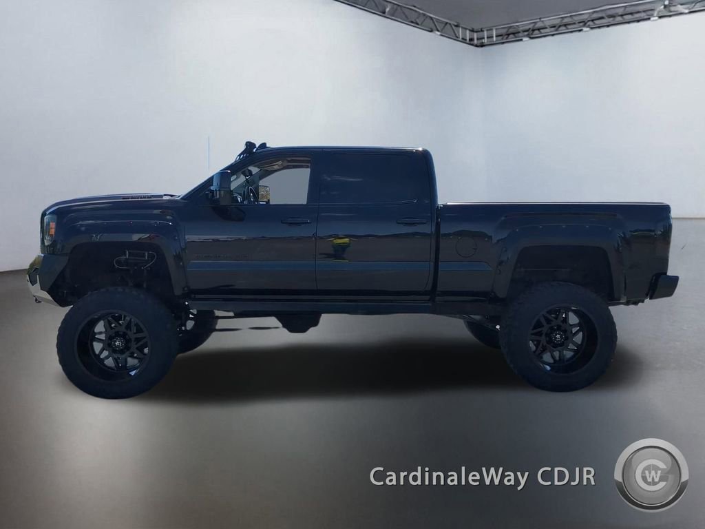 Used 2017 GMC Sierra 2500 Denali w/ Duramax Plus Package image 5