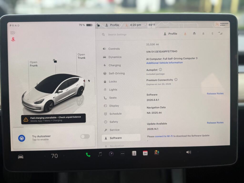 Used 2023 Tesla Model 3 Standard Range RWD image 16