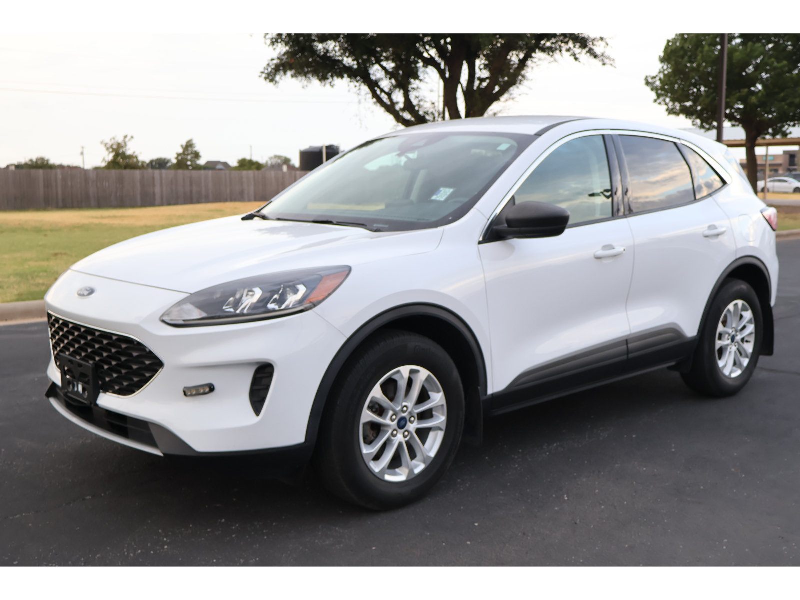 Used 2022 Ford Escape SE w/ Convenience Package AWD/4WD image 8