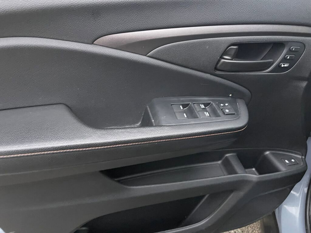 Certified 2022 Honda Passport TrailSport image 10