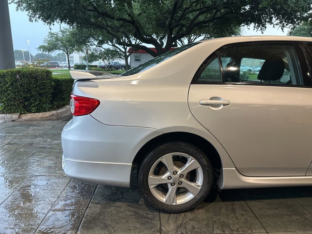 Used 2013 Toyota Corolla S FWD image 7