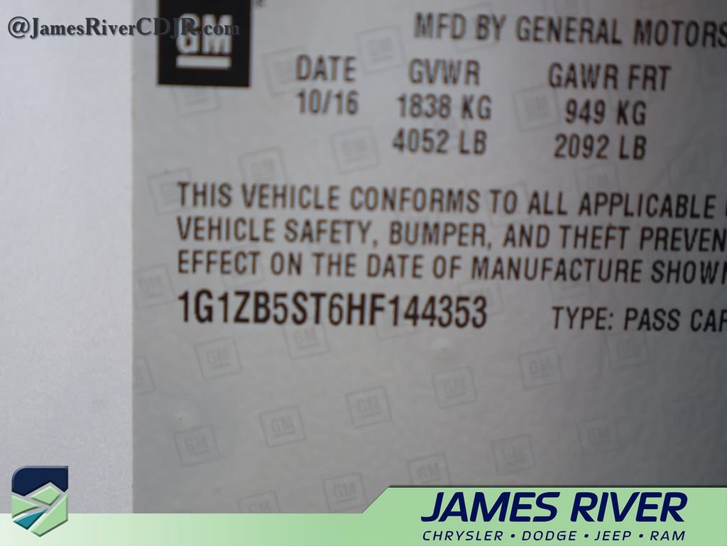 Used 2017 Chevrolet Malibu LS FWD image 39