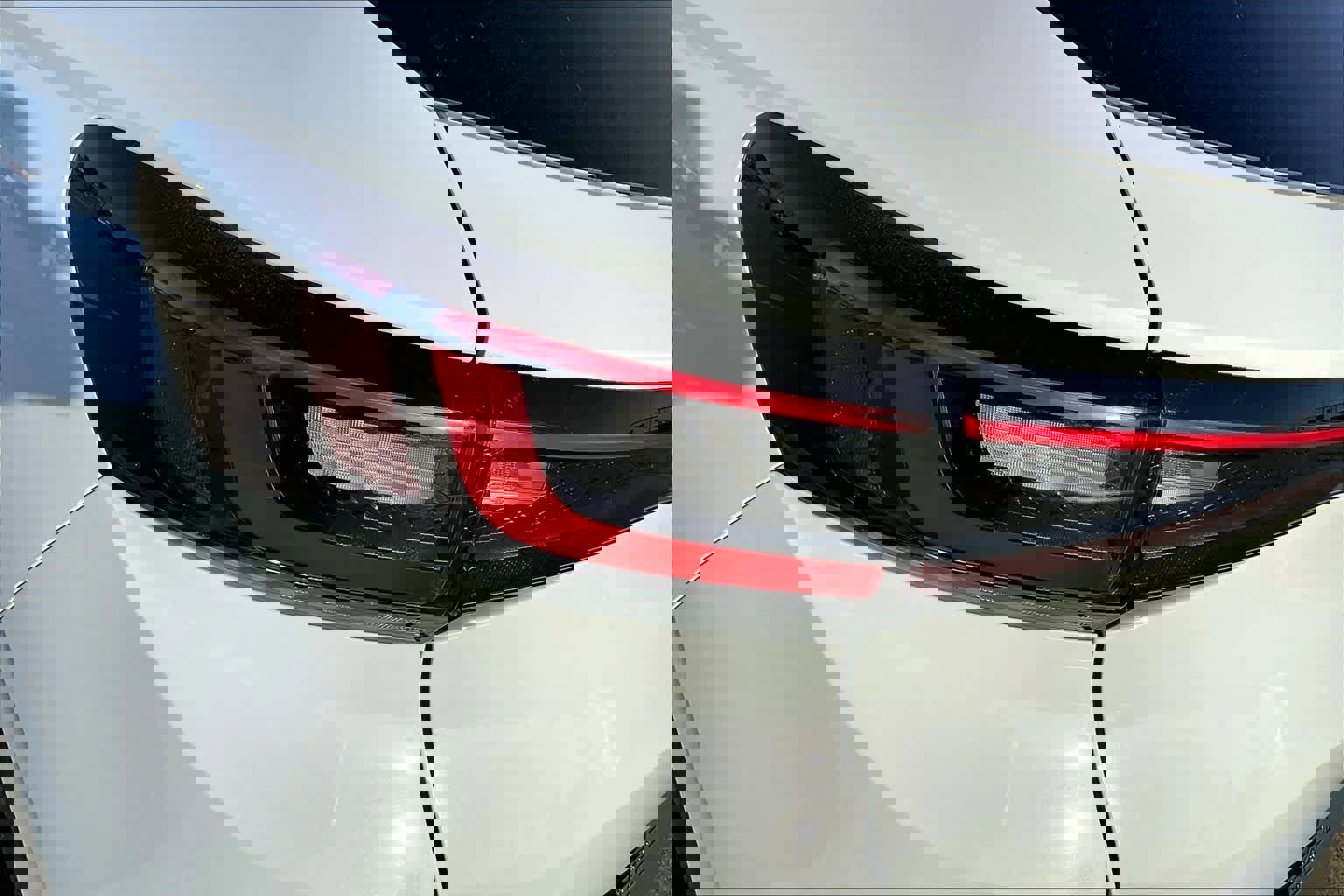 Used 2021 Volkswagen ID.4 Pro image 31