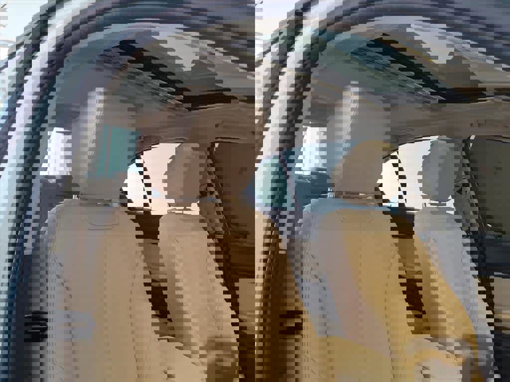 Used 2018 BMW 320i xDrive Sedan w/ Convenience Package image 23