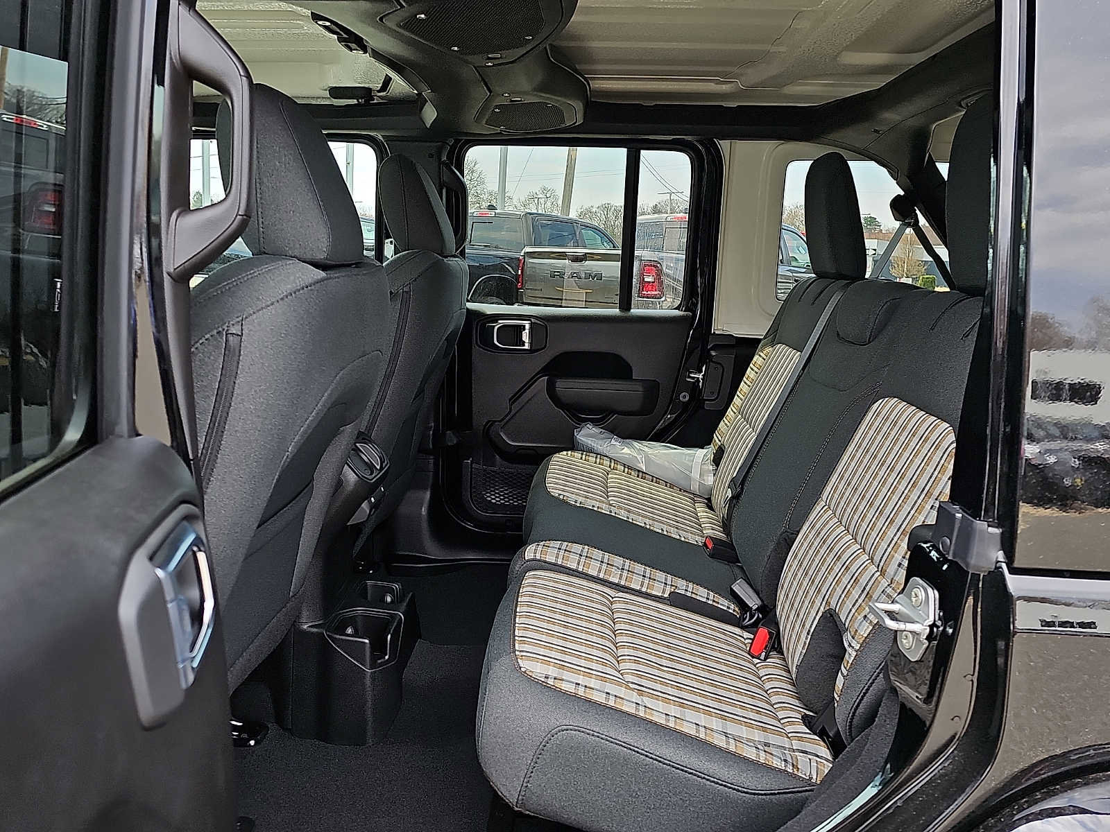 New 2026 Jeep Wrangler Unlimited Sport AWD/4WD image 6