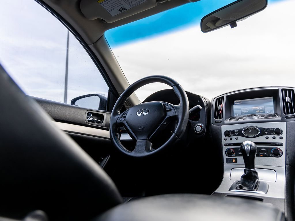 Used 2008 INFINITI G37 Journey image 10