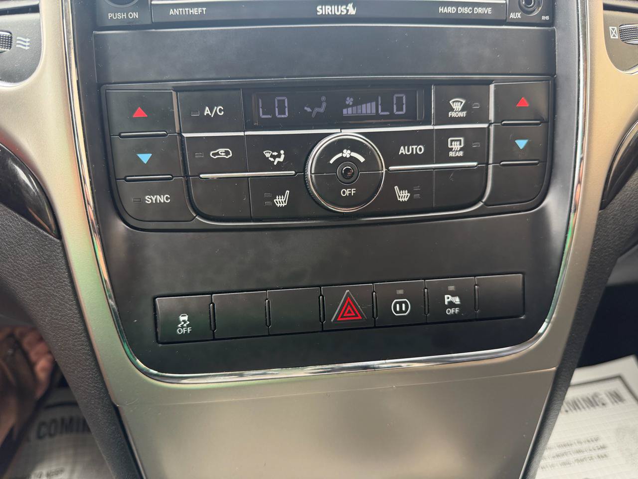 Used 2012 Jeep Grand Cherokee Laredo AWD/4WD image 24