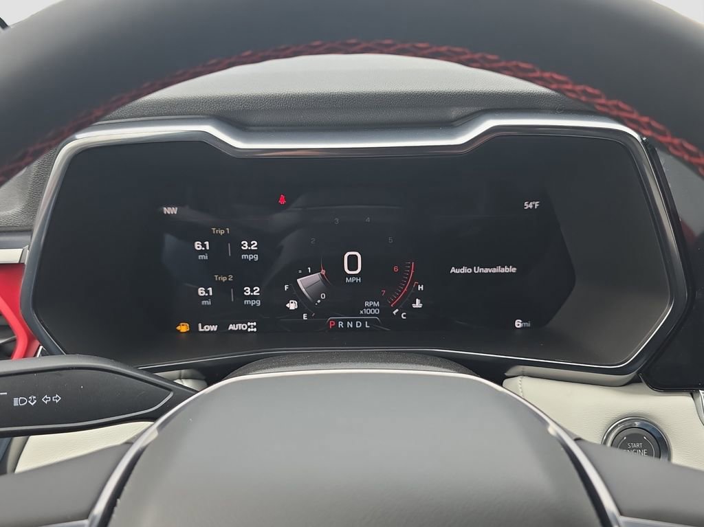 New 2026 GMC Canyon AT4X w/ LPO, Black Badging Package AWD/4WD image 10