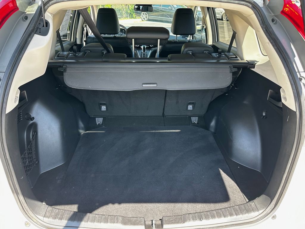 Used 2016 Honda CR-V Touring image 14