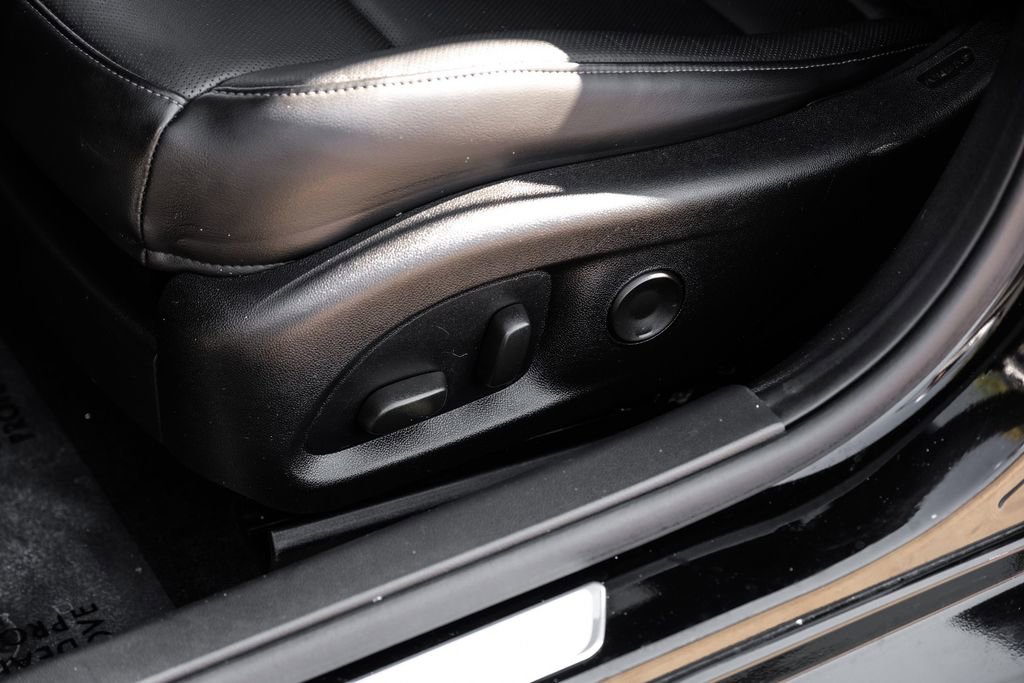 Used 2024 Cadillac CT4 Premium Luxury image 36