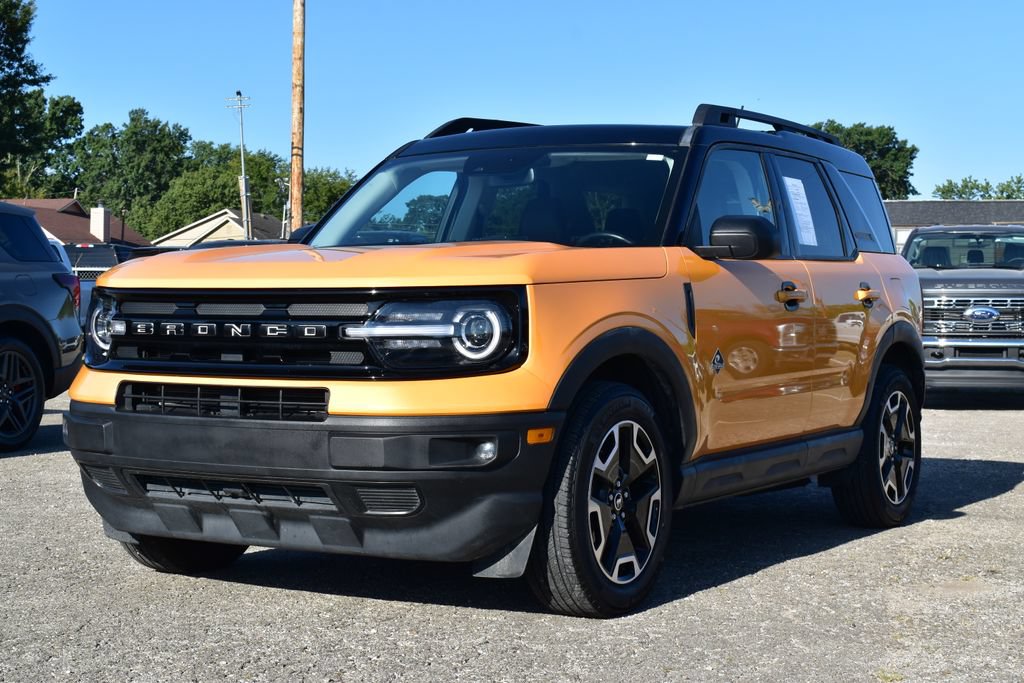Certified 2023 Ford Bronco Sport Outer Banks w/ Tech Package AWD/4WD image 1