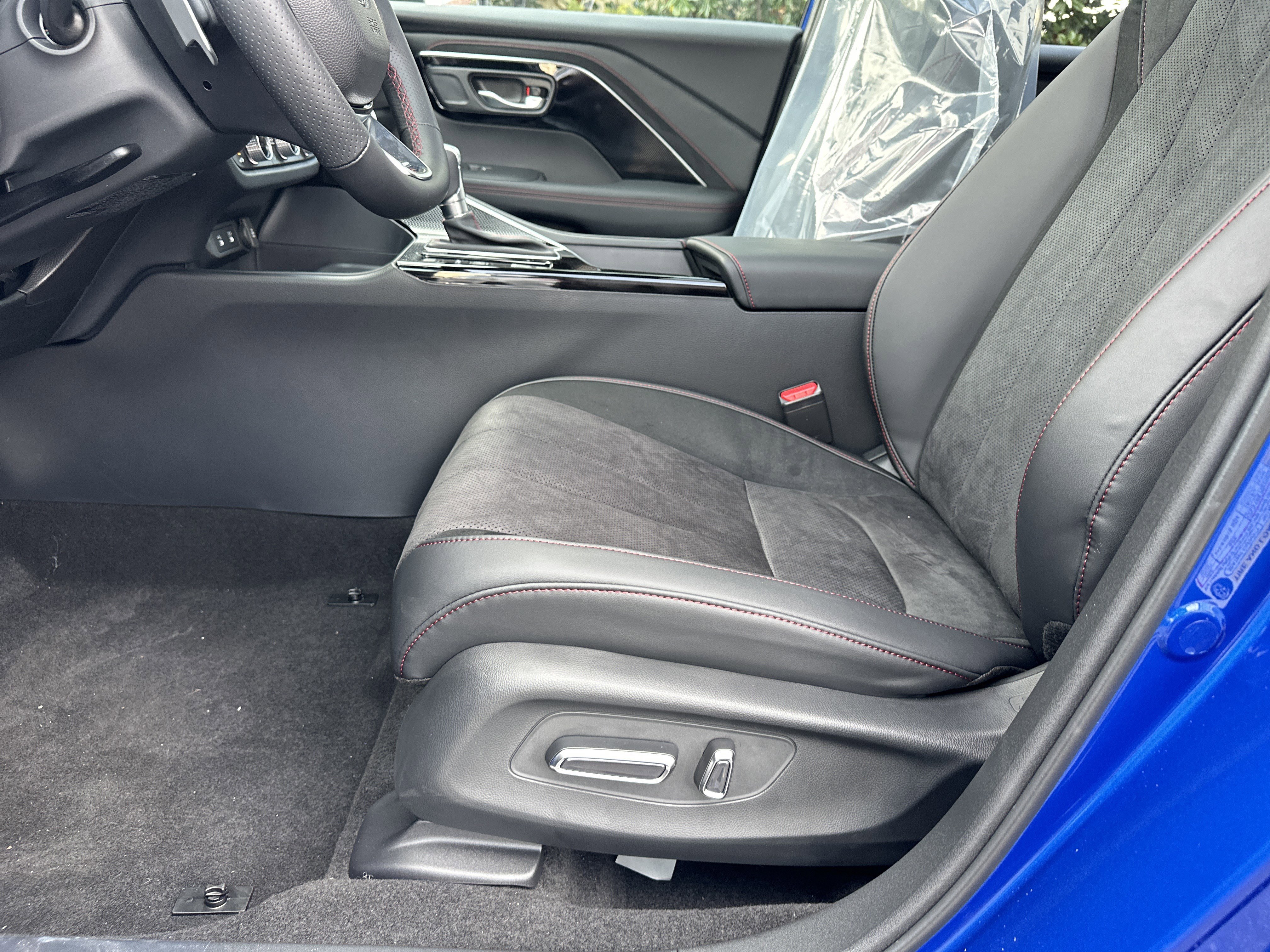 New 2025 Acura ADX A-Spec FWD image 9