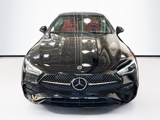 Used 2024 Mercedes-Benz CLE 300 4MATIC Cabriolet image 4