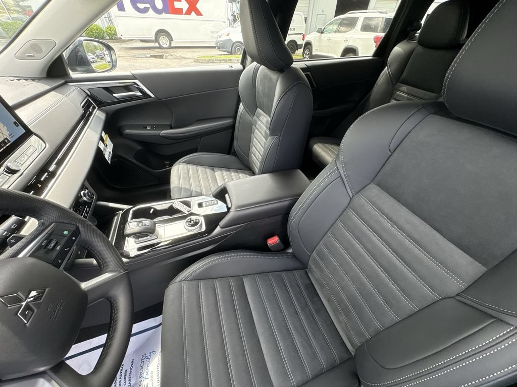 New 2026 Mitsubishi Outlander SE AWD/4WD image 21