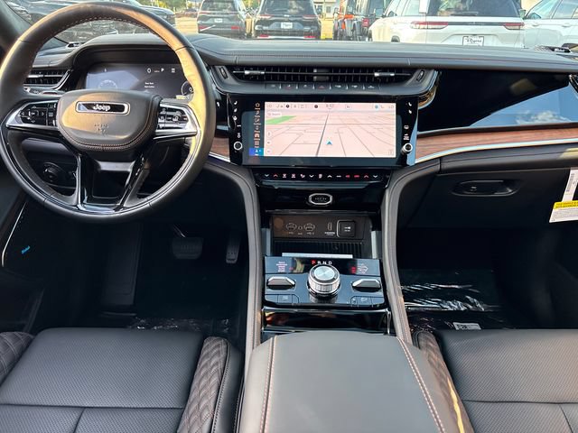 New 2027 Jeep Grand Cherokee Summit AWD/4WD image 10