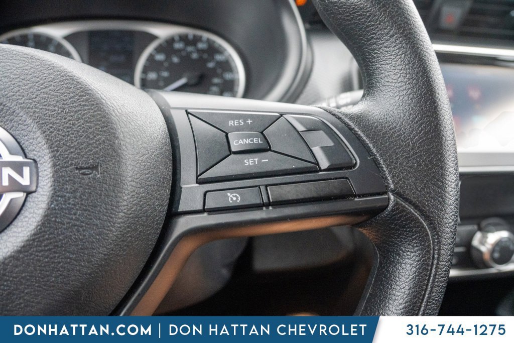 Used 2024 Nissan Kicks S FWD image 11
