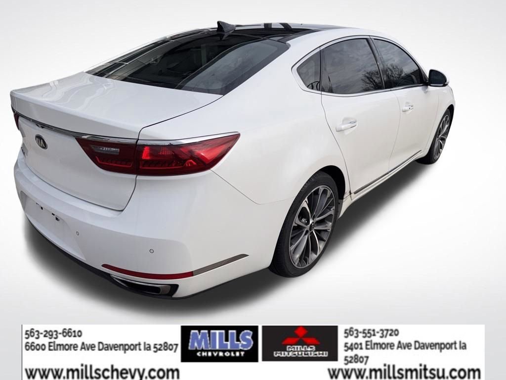 Used 2019 Kia Cadenza Technology image 3
