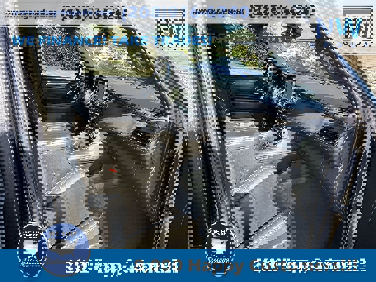 Used 2023 GMC Yukon SLT image 28