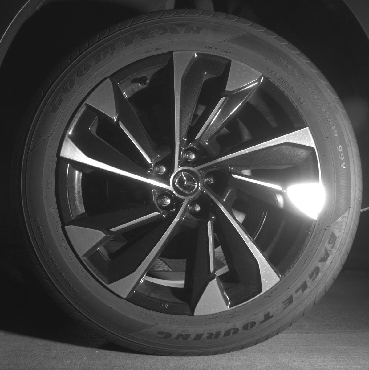 Used 2025 MAZDA CX-50 2.5 Hybrid w/ Premium Plus Pkg image 14