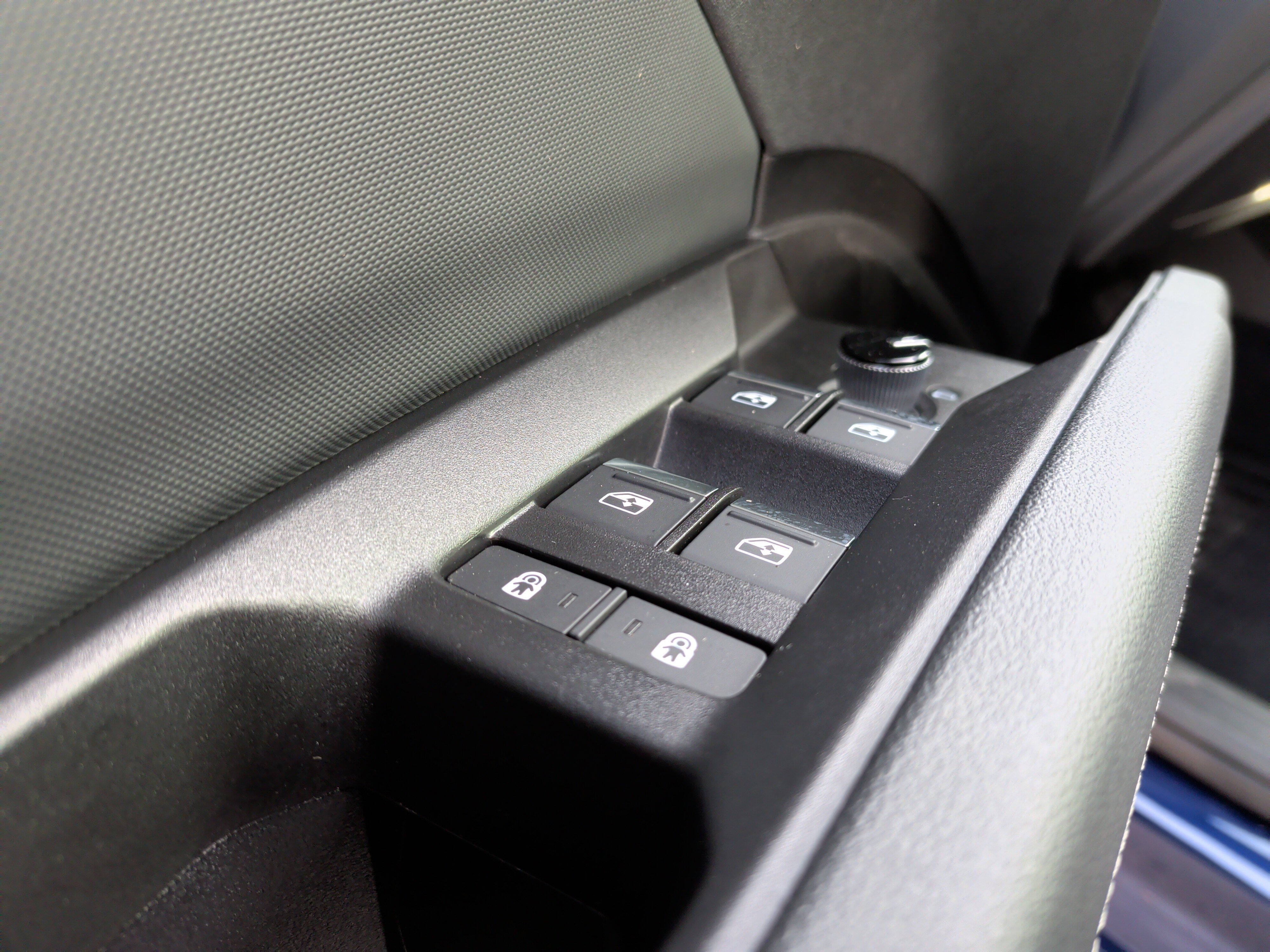 Certified 2023 Audi Q4 e-tron Premium Plus image 15