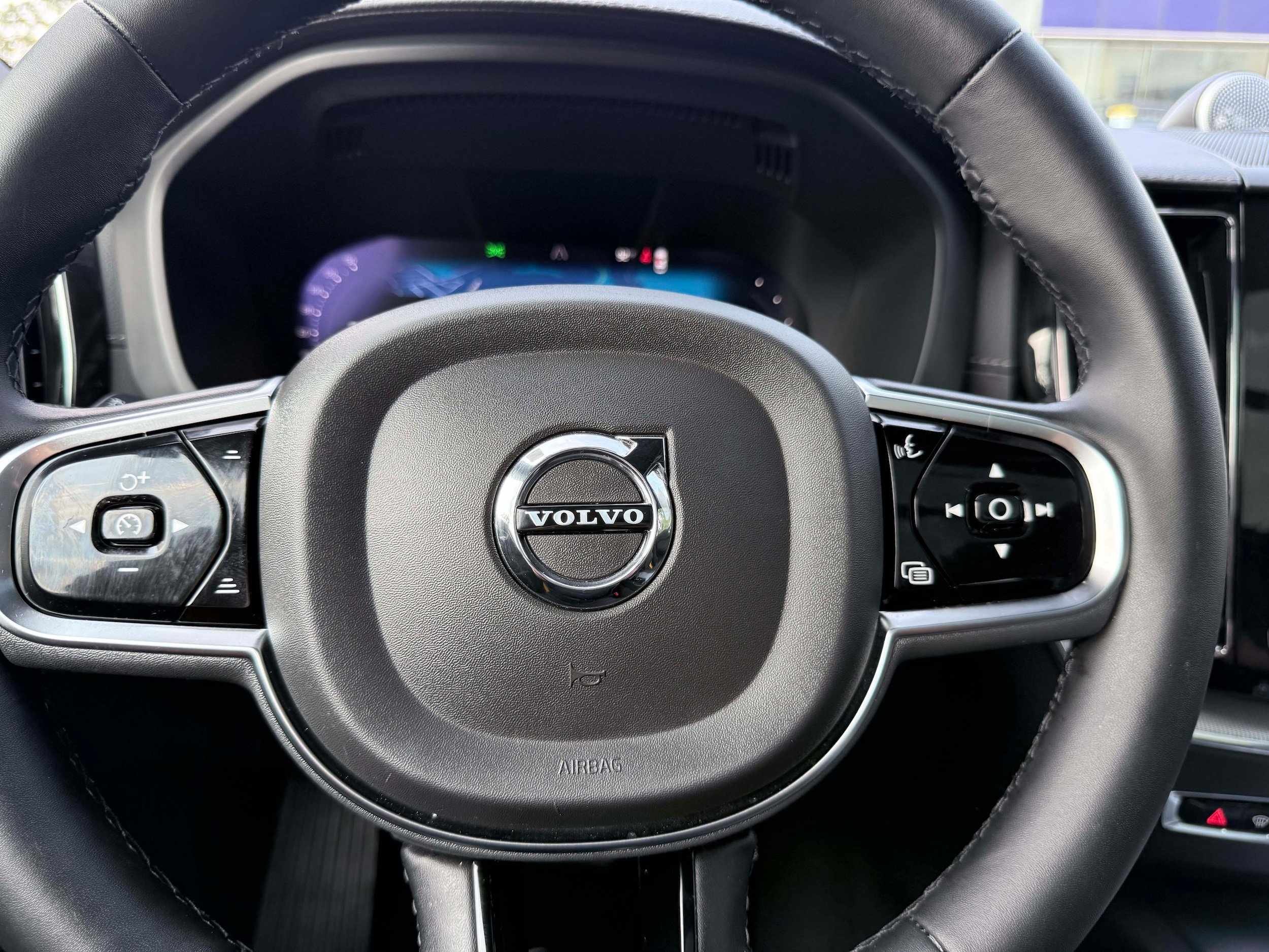 Certified 2024 Volvo XC60 T8 Polestar w/ Protection Package Premier AWD/4WD image 19