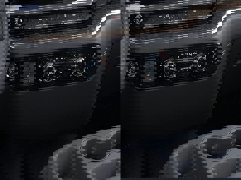 New 2026 GMC Sierra 1500 SLE image 44