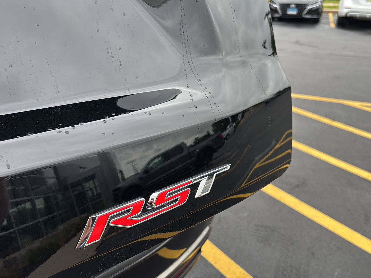 Used 2021 Chevrolet Tahoe RST w/ Luxury Package AWD/4WD image 29