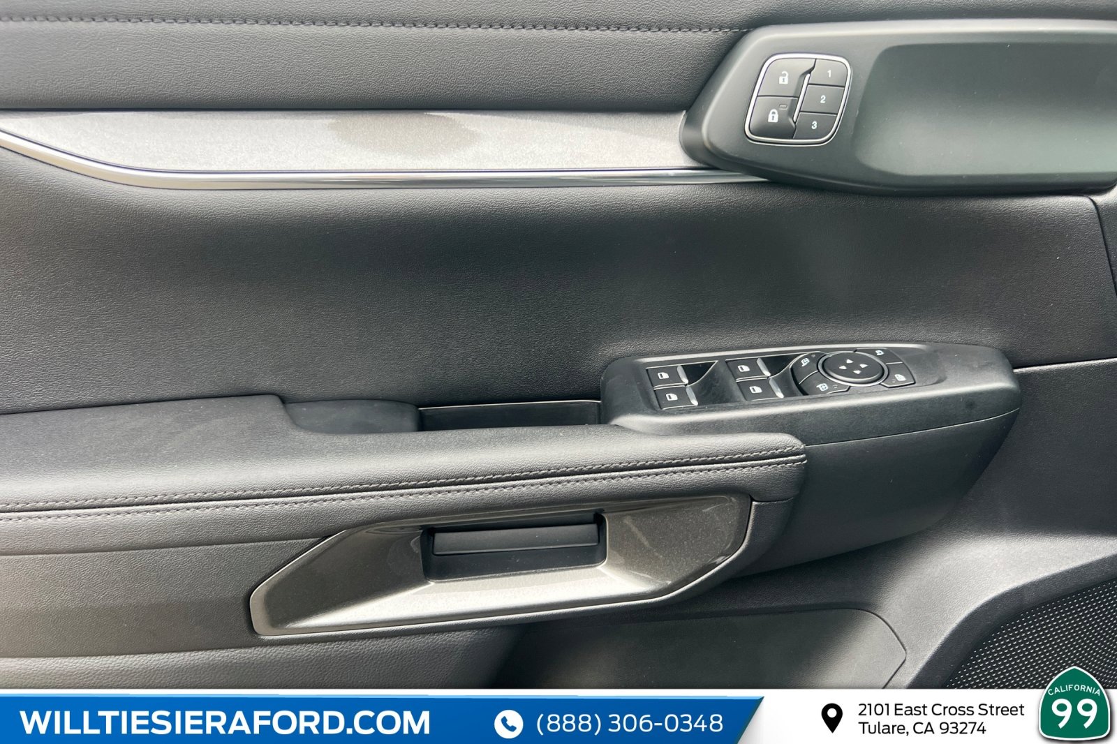 New 2025 Ford Ranger Lariat w/ FX4 Off-Road Package image 12