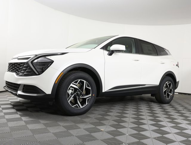 Used 2025 Kia Sportage LX