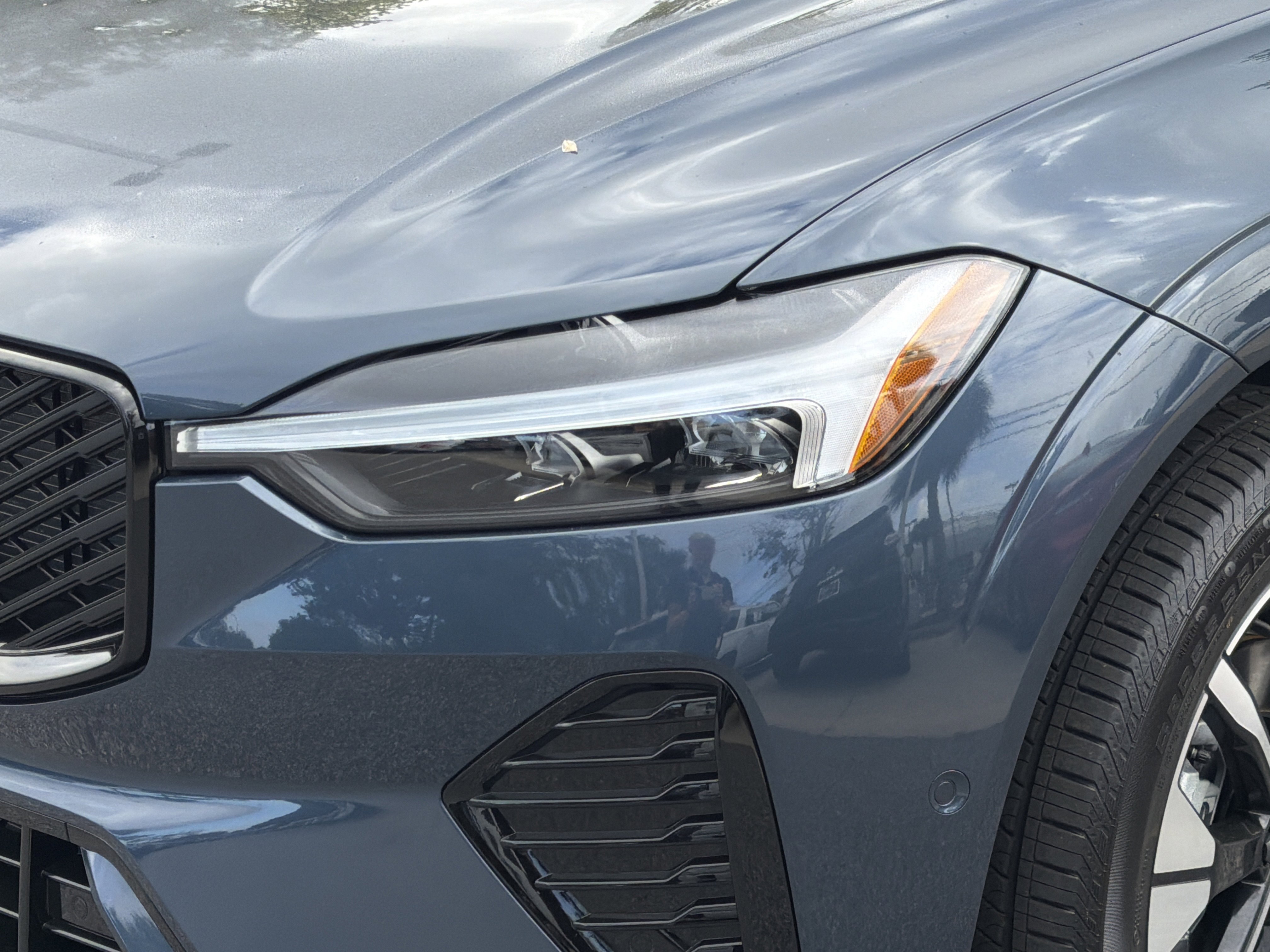 Used 2026 Volvo XC60 B5 Plus w/ Protection Package Premier image 41