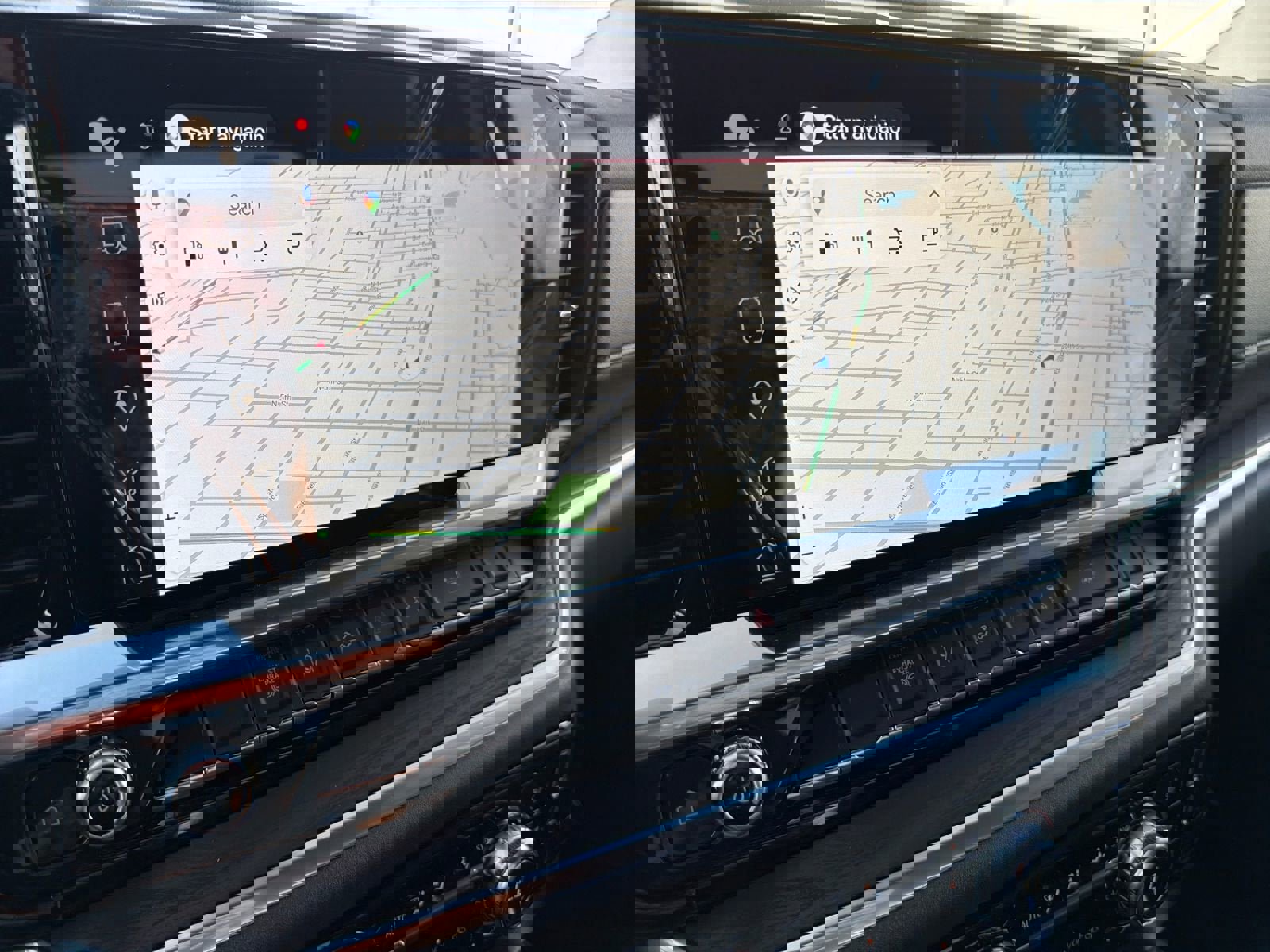 New 2026 GMC Sierra 2500 SLT w/ SLT Convenience Package image 22