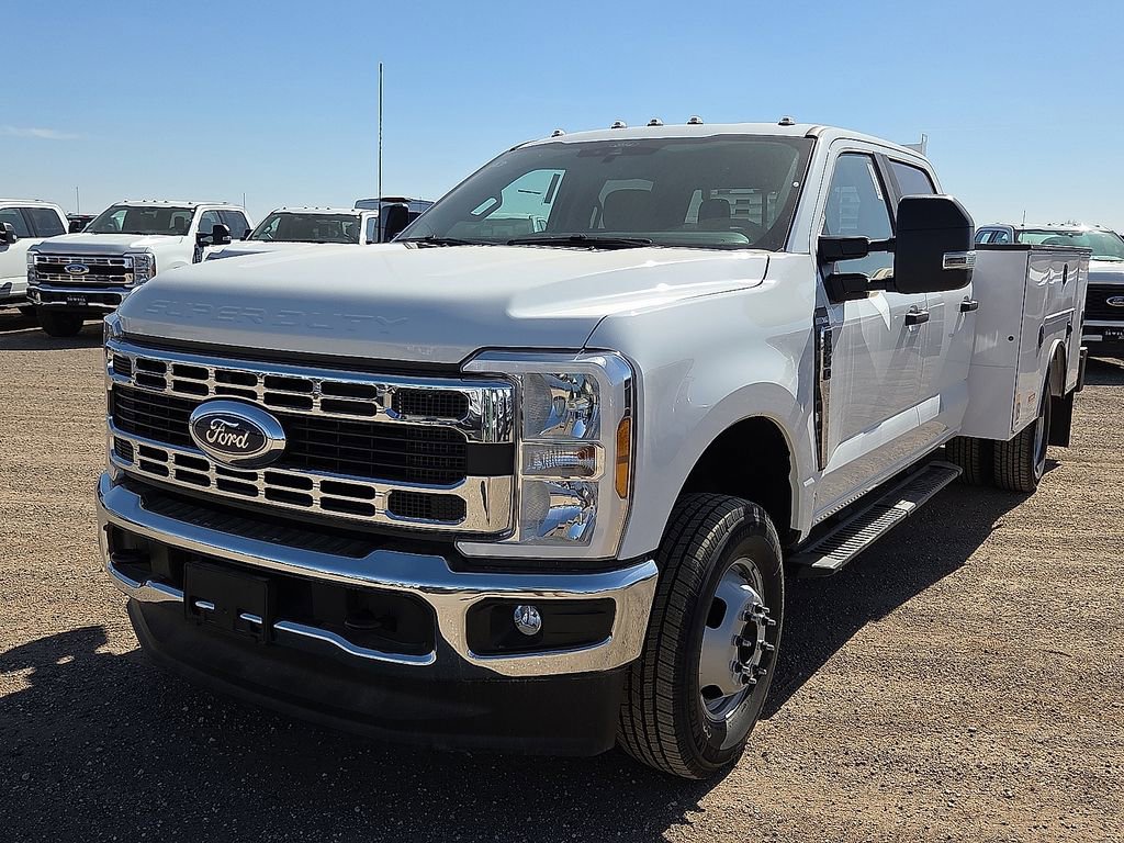 New 2026 Ford F350 XL w/ XL Chrome Package