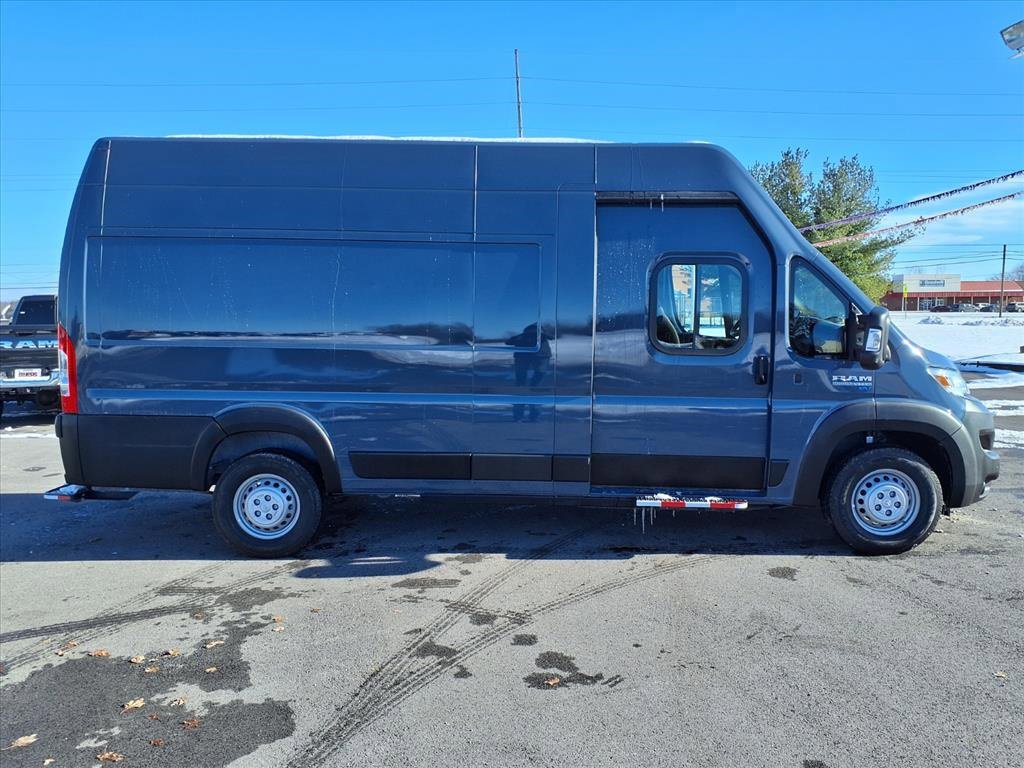 Used 2024 RAM ProMaster 3500 image 23