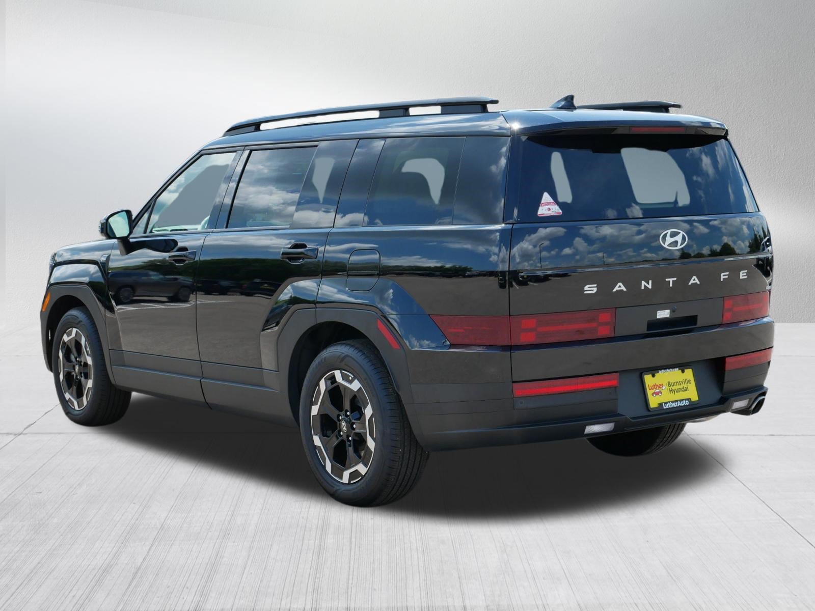 Certified 2026 Hyundai Santa Fe SEL AWD/4WD image 5