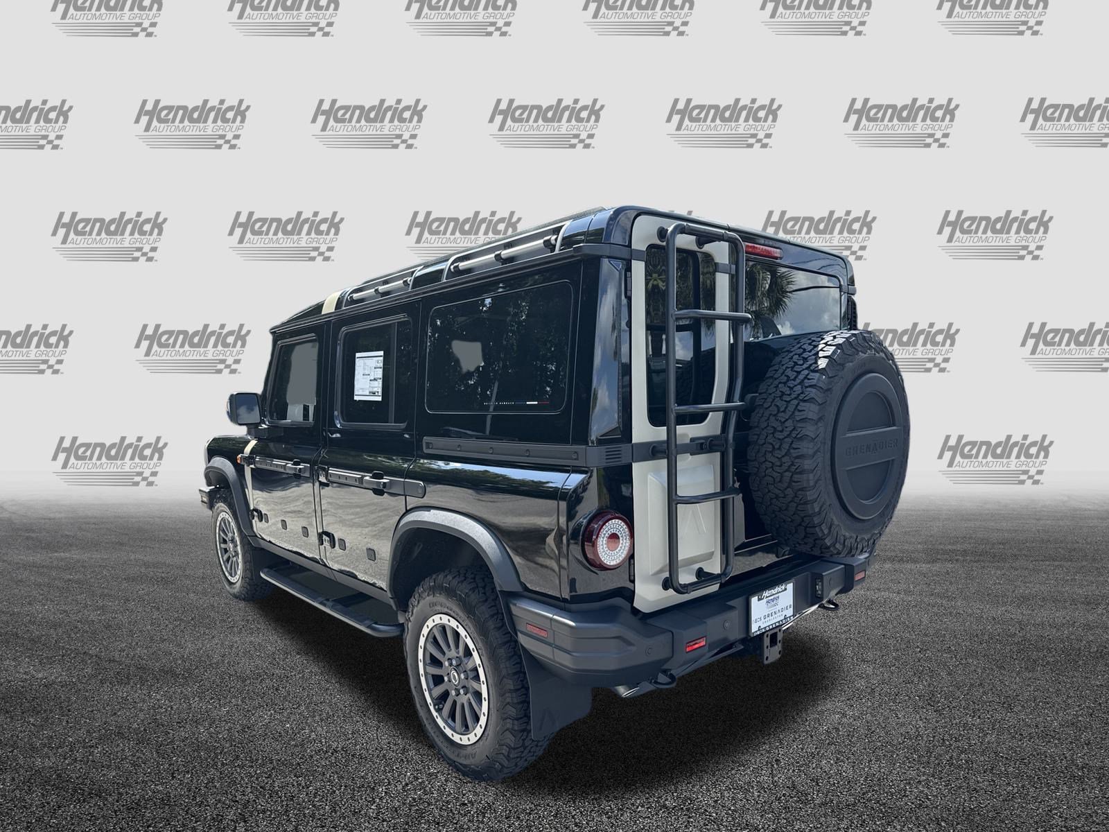 Used 2025 INEOS Grenadier Fieldmaster Edition image 7