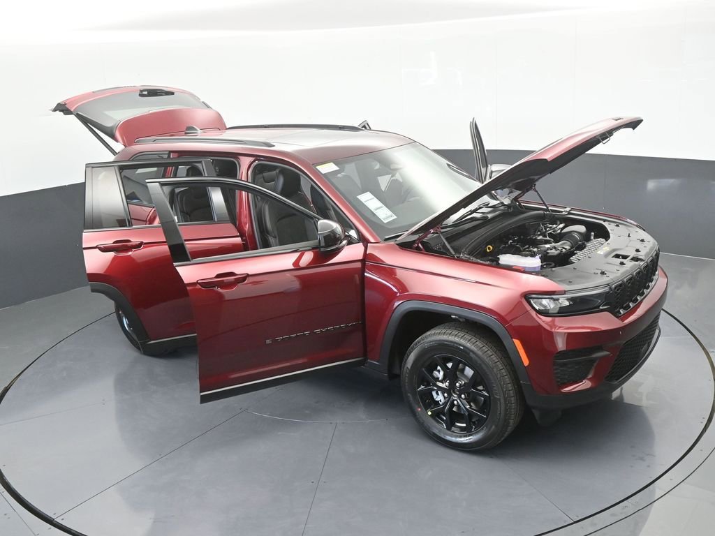 New 2025 Jeep Grand Cherokee Laredo image 65