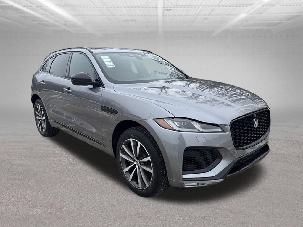 Used 2026 Jaguar F-PACE R-Dynamic S AWD/4WD image 5