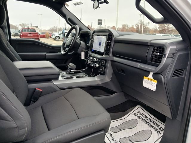 Used 2025 Ford F150 XLT w/ Equipment Group 301A Standard image 22