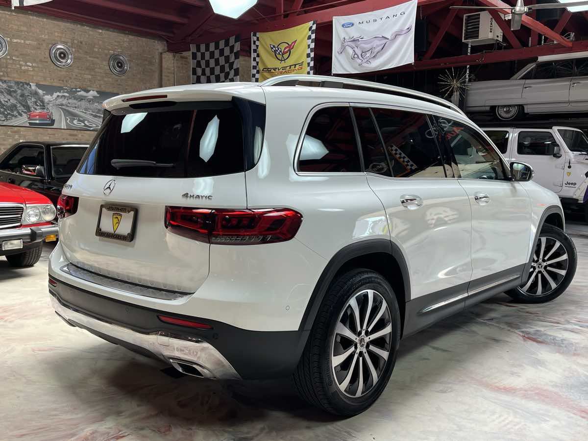 Used 2020 Mercedes-Benz GLB 250 4MATIC w/ Premium Package image 2