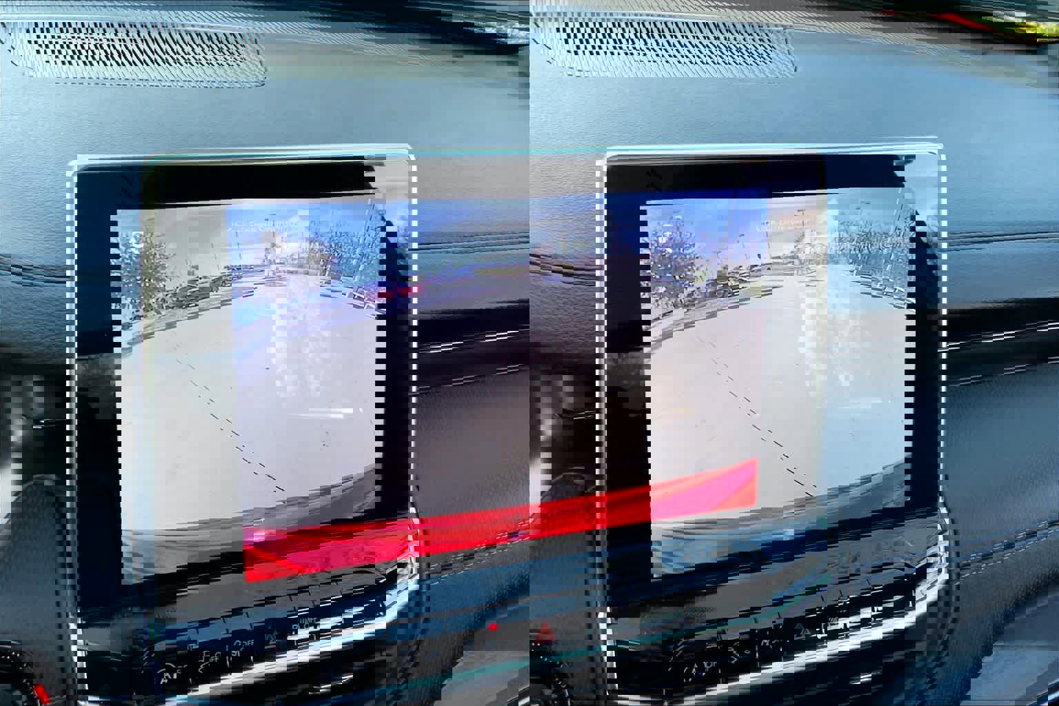 Used 2026 Jeep Compass Limited image 29