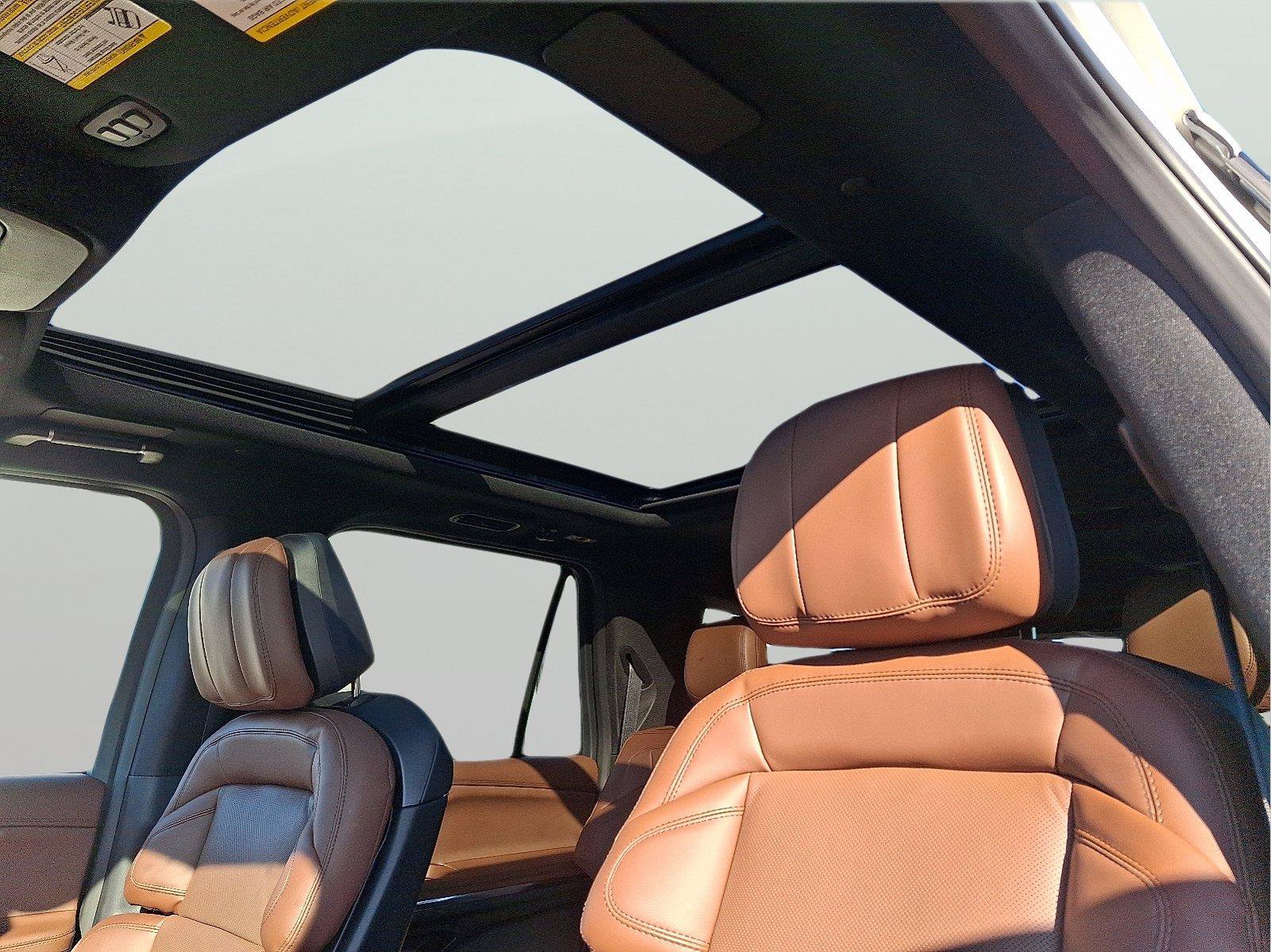 New 2026 Lincoln Navigator L Reserve AWD/4WD image 12