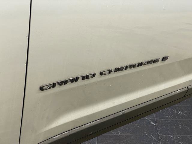 New 2026 Jeep Grand Cherokee Altitude image 37