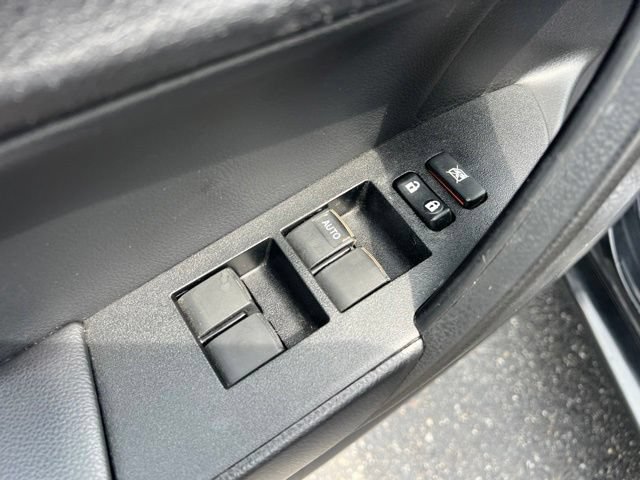Used 2014 Toyota Corolla S FWD image 25