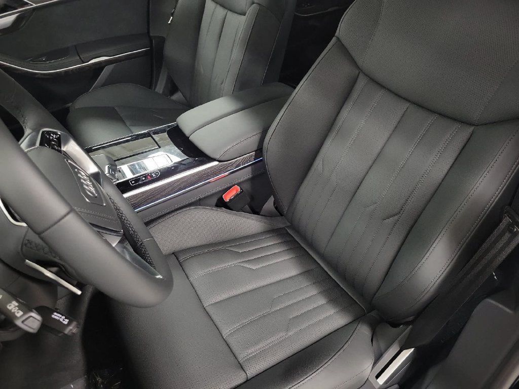 New 2027 Audi A8 L 3.0T AWD/4WD image 9