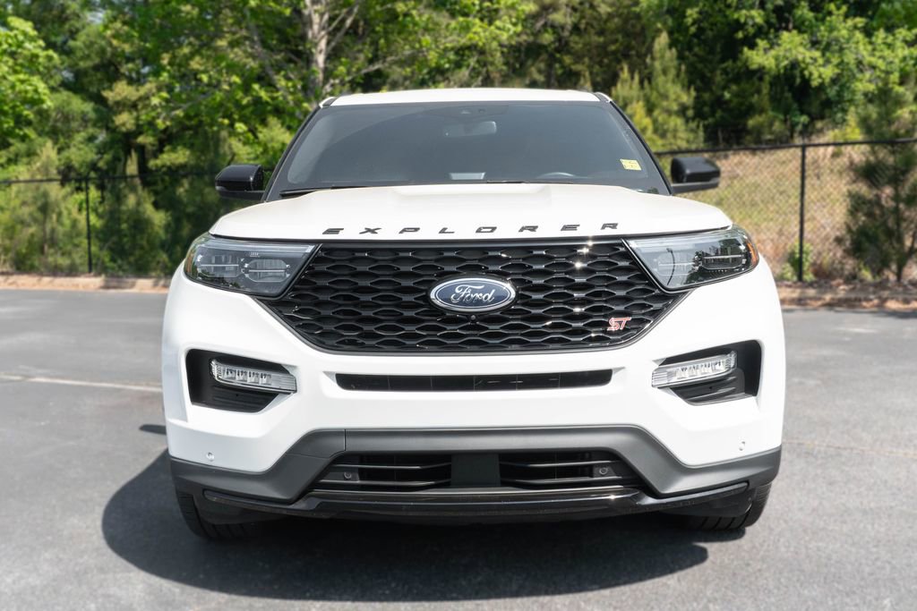 Used 2024 Ford Explorer ST w/ Equipment Group 401A AWD/4WD image 3